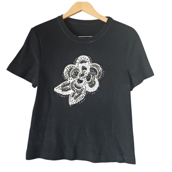 Chanel Black Ribbed White Camellia Logo Graphic Beaded Crystal T Shirt 38 TP01 - Picture 1 of 9